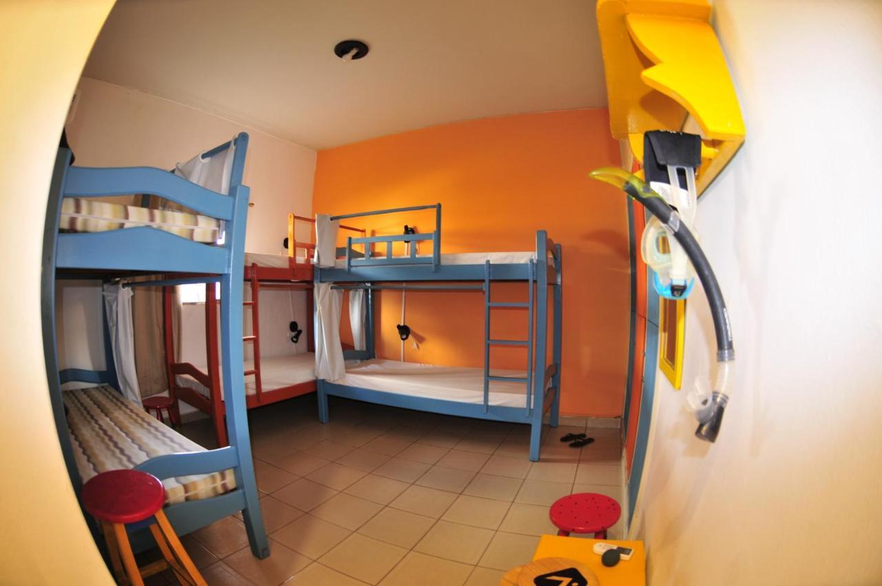 Casa Swell Hostel เฟอร์นันโด เด โนรอนญา ภายนอก รูปภาพ